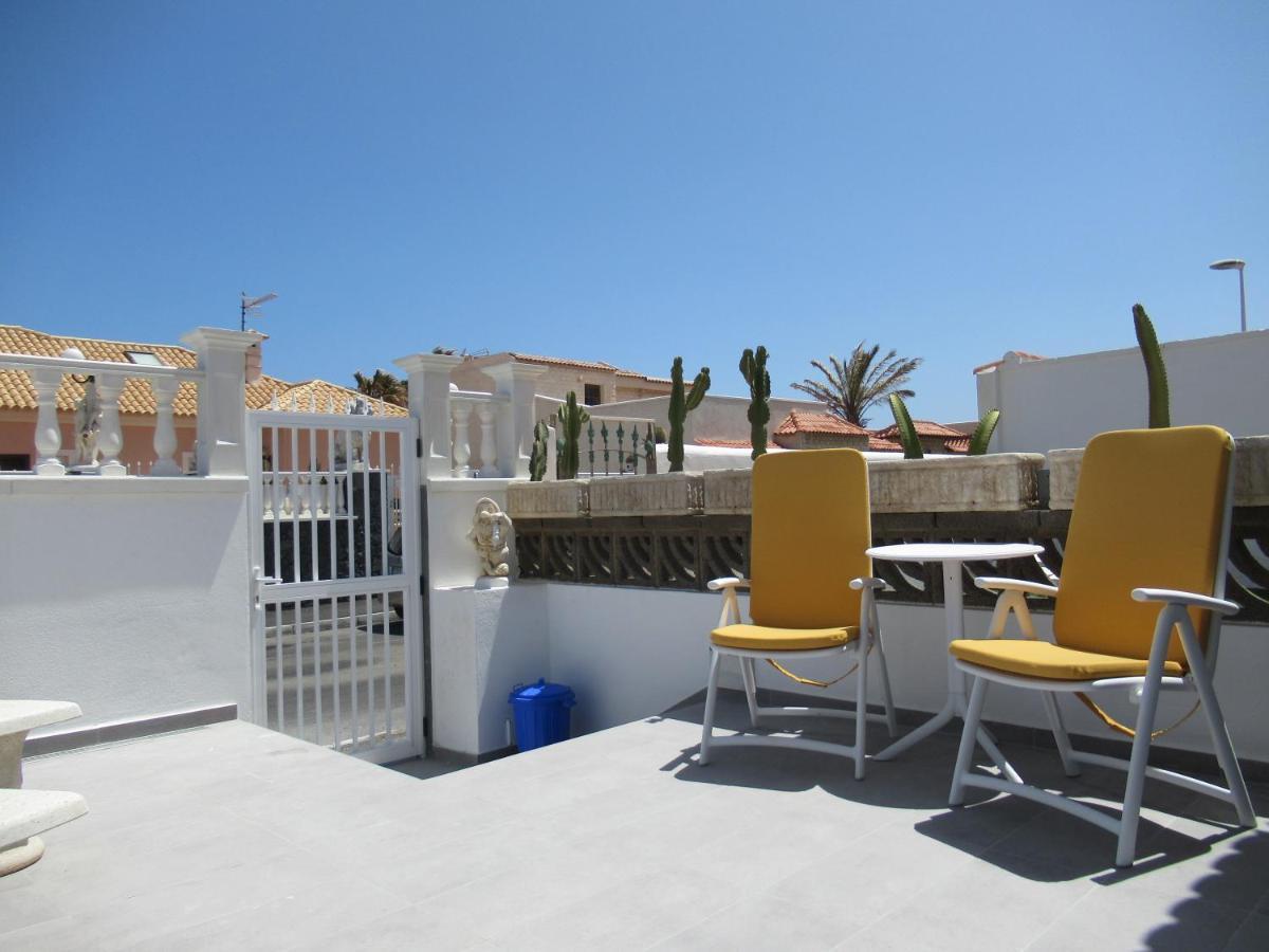 Las Rosas By Rentmedano Stunning Luxury Chocolate Box Villa With Private Heated Pool & Wifi El Medano  Exterior photo