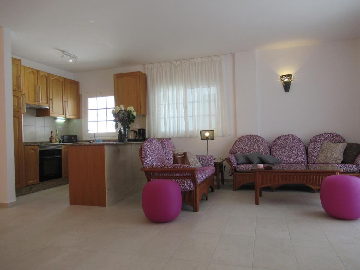 Las Rosas By Rentmedano Stunning Luxury Chocolate Box Villa With Private Heated Pool & Wifi El Medano  Exterior photo