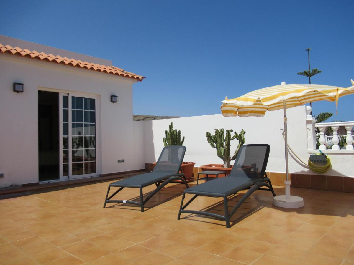 Las Rosas By Rentmedano Stunning Luxury Chocolate Box Villa With Private Heated Pool & Wifi El Medano  Exterior photo
